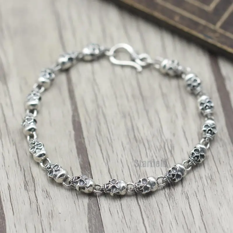 Retro Personality Carved Wild Skull Men Women Tide Section Thai Silver Hip Hop Wind Bracelet Sterling Silver 925 Jewelry
Retro Personality Carved Wild Skull Men Women Tide Section Thai Silver Hip Hop Wind Bracelet Sterling Silver 925 Jewelry
