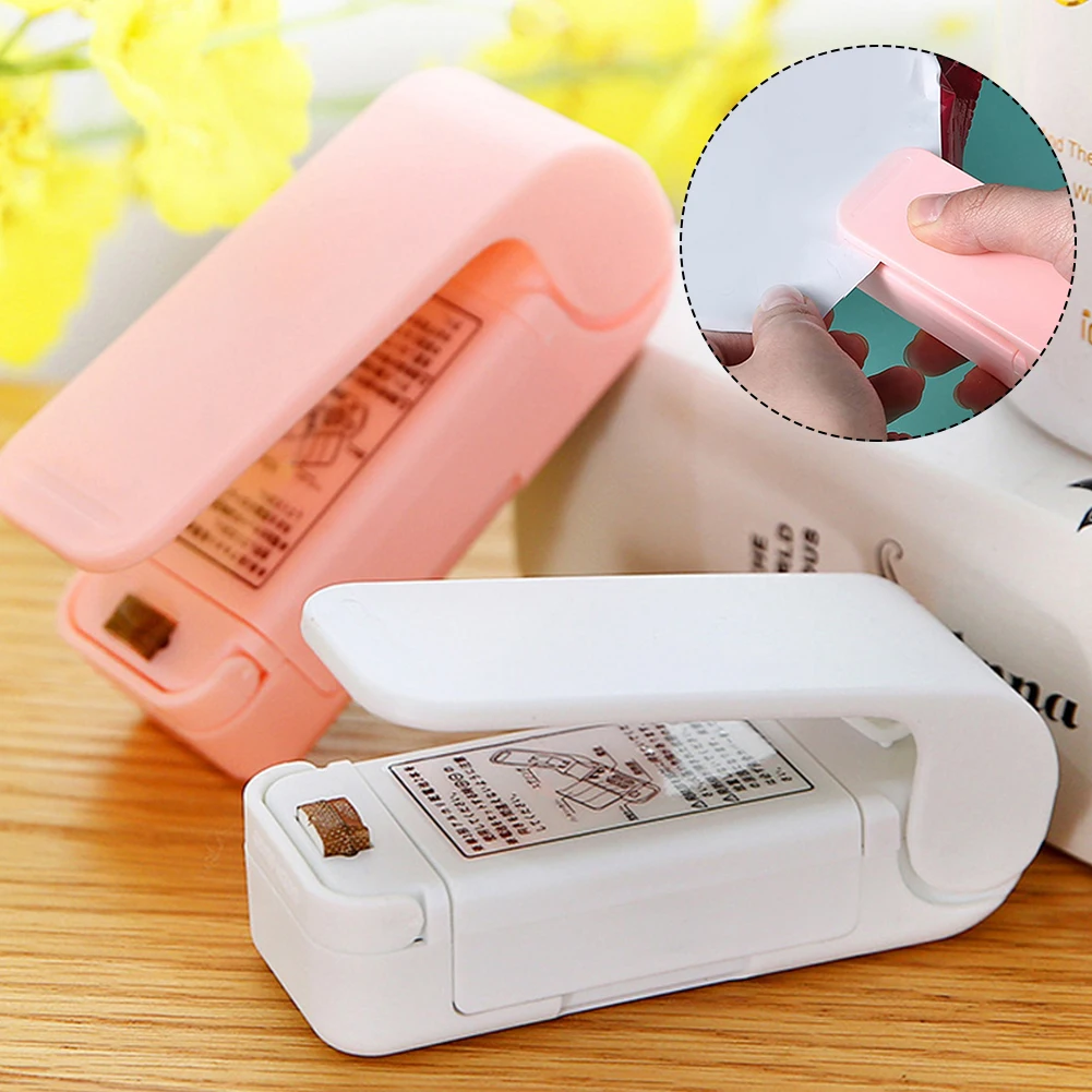 Portable Bag Heat Sealer Plastic Package Storage Bag Clip Mini Sealing Machine Handy Sticker Seal for Food Snack Kitchen Gadgets
Portable Bag Heat Sealer Plastic Package Storage Bag Clip Mini Sealing Machine Handy Sticker Seal for Food Snack Kitchen Gadgets