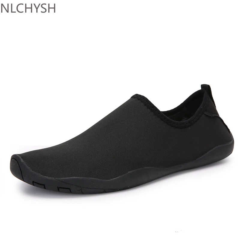 Summer Solid Color Unisex Sneakers Fashionable sandals Swimming Shoes Quick-Drying Aqua Shoes and Children Beach Water Shoes
Summer Solid Color Unisex Sneakers Fashionable sandals Swimming Shoes Quick-Drying Aqua Shoes and Children Beach Water Shoes