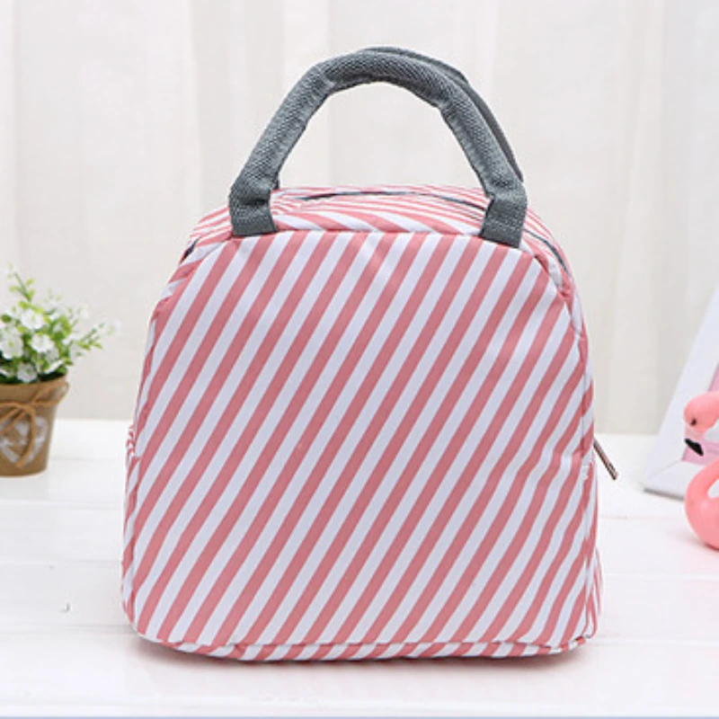Fresh and Simple Picnic Insulation Bag Home Kitchen Storage Tote Bag Mini Lunch Bento Multi-functional Easy-to-clean Storage Bag
Fresh and Simple Picnic Insulation Bag Home Kitchen Storage Tote Bag Mini Lunch Bento Multi-functional Easy-to-clean Storage Bag