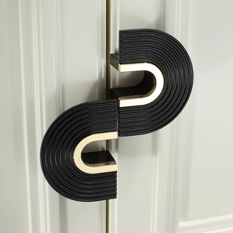 Cabinet door handle black modern minimalist wardrobe door handle bathroom cabinet handle light luxury paired half round handle
Cabinet door handle black modern minimalist wardrobe door handle bathroom cabinet handle light luxury paired half round handle