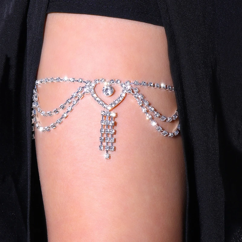 Rhinestone Hollow Heart Thigh Chain Summer Beach Party Bikini Leg Chain for Girl 
Rhinestone Hollow Heart Thigh Chain Summer Beach Party Bikini Leg Chain for Girl