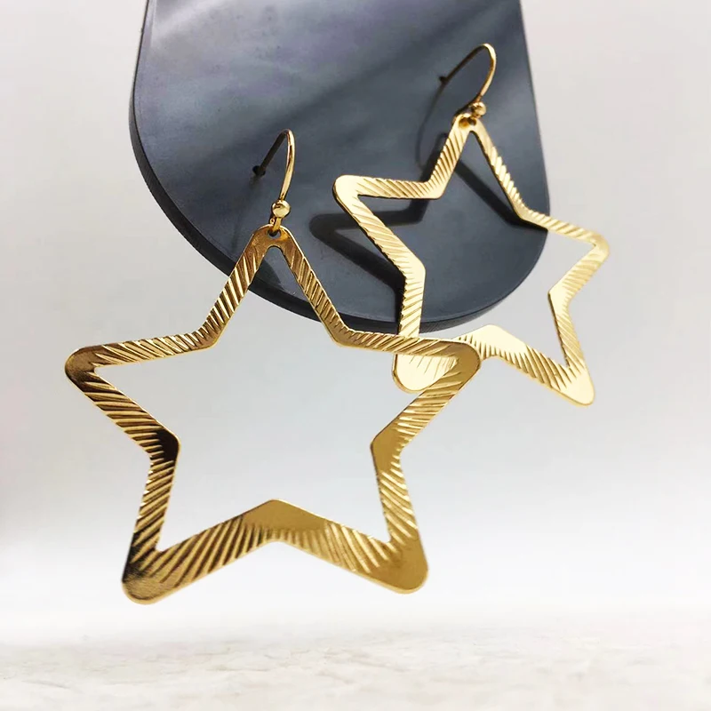 Fashion Hollow Star Earrings Multi-color Hot Selling Drop Earring for Women Bohemian New Design Trendy Ear Jewelry
Fashion Hollow Star Earrings Multi-color Hot Selling Drop Earring for Women Bohemian New Design Trendy Ear Jewelry