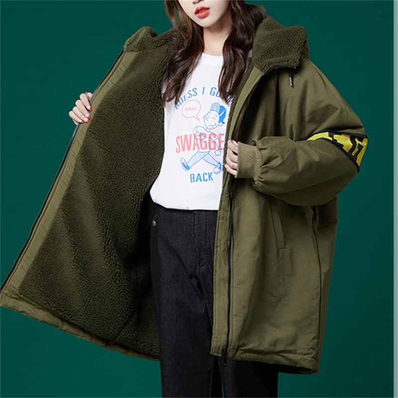 Women's Letter Printing Hooded Oversized Long Sleeve Warm Coat Unisex Sporty Style Female Zipper Plush Cotton Loose Jacket
Women's Letter Printing Hooded Oversized Long Sleeve Warm Coat Unisex Sporty Style Female Zipper Plush Cotton Loose Jacket