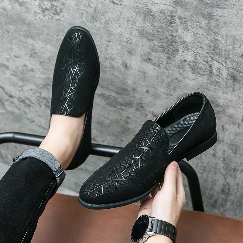 New Black Men Loafers Shoes Round Toe Slip-on Party Men's Formal Shoes Pu Leather Free Shipping Size 38-46 Men Dress Shoes
New Black Men Loafers Shoes Round Toe Slip-on Party Men's Formal Shoes Pu Leather Free Shipping Size 38-46 Men Dress Shoes