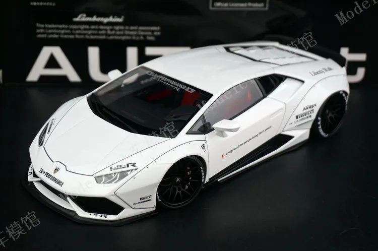 Autoart 1:18 Lamborghini Huracan LP610-4 LB White Limited Edition Metal Static Car Model Toy Gift
Autoart 1:18 Lamborghini Huracan LP610-4 LB White Limited Edition Metal Static Car Model Toy Gift
