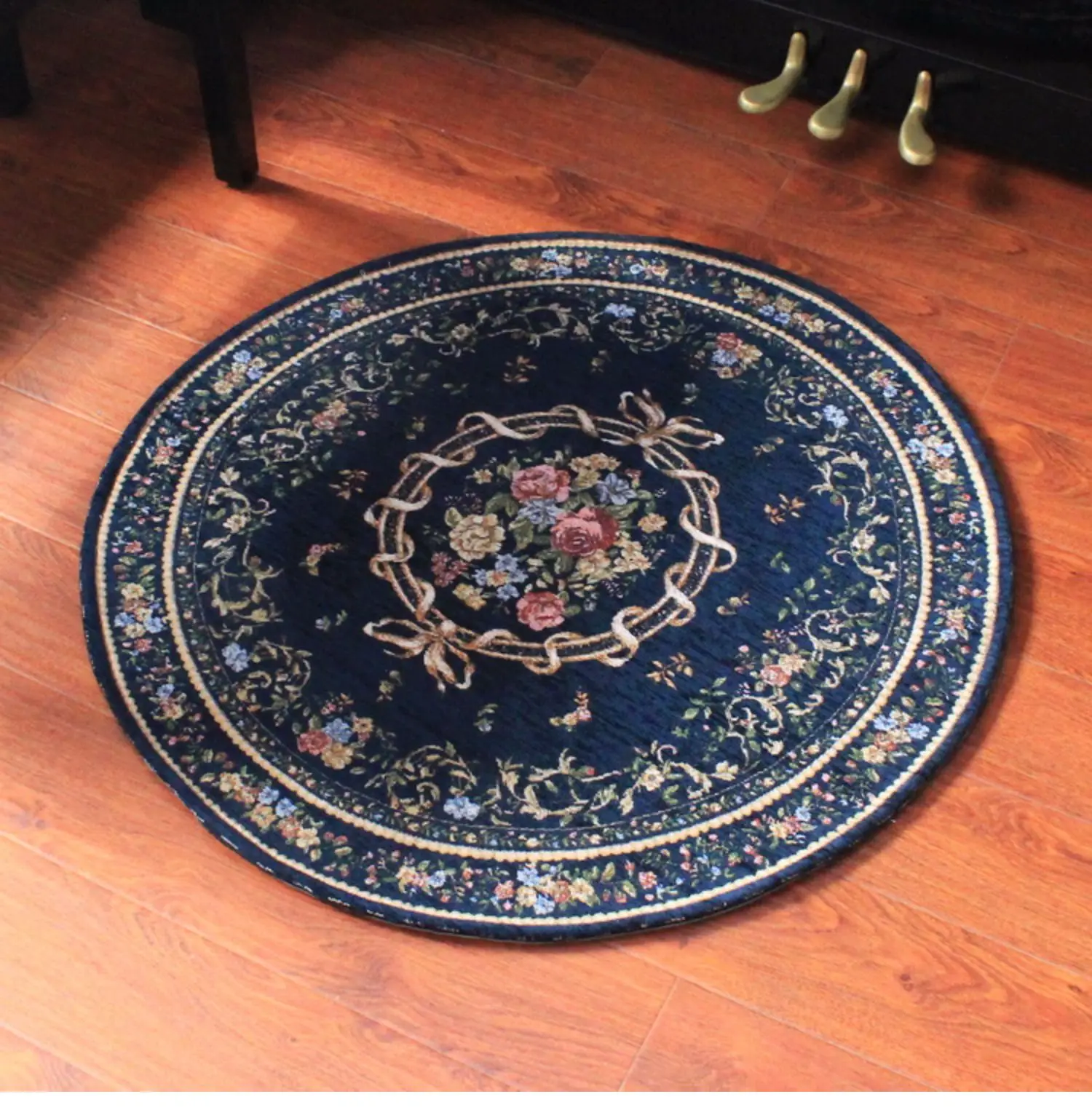 American-Style Carpet Living Room Bedroom Bedside Rugs European-Style Round Computer Chair Cushion Porch Floor Mat
American-Style Carpet Living Room Bedroom Bedside Rugs European-Style Round Computer Chair Cushion Porch Floor Mat