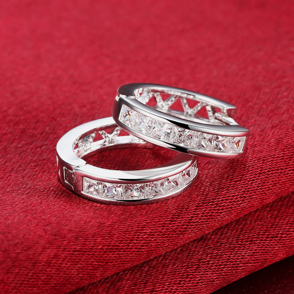 Crystal Silver-plated Earrings Korean 1.8cm Round Circle Earrings For Women High Quality Earing Fine Jewelry Kolczyki CF20
Crystal Silver-plated Earrings Korean 1.8cm Round Circle Earrings For Women High Quality Earing Fine Jewelry Kolczyki CF20