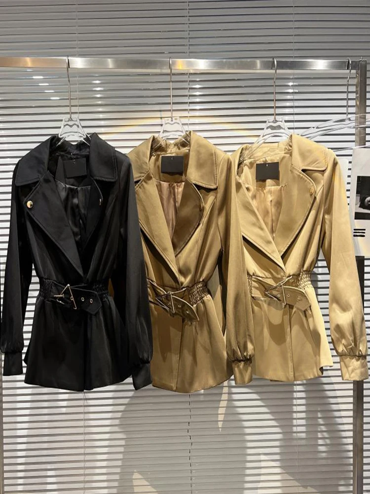 HIGH QUALITY New Fashion 2022 Designer Blazer Women's Pleated Elastic Waist Belt Blazer Coat
HIGH QUALITY New Fashion 2022 Designer Blazer Women's Pleated Elastic Waist Belt Blazer Coat