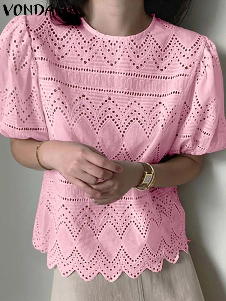 Женская летняя блузка с вырезом лодочкой и рукавами-фонариками
Женская летняя блузка с вырезом лодочкой и рукавами-фонариками