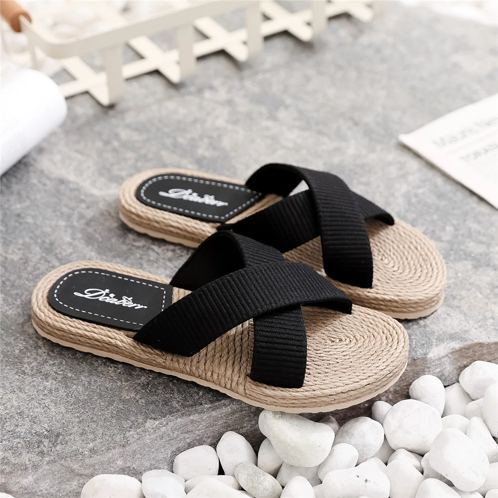 Ladies New Slippers Summer Cross Drag Fashion Hemp Rope Outer Wear Slippers Casual Sandals and Slippers
Ladies New Slippers Summer Cross Drag Fashion Hemp Rope Outer Wear Slippers Casual Sandals and Slippers
