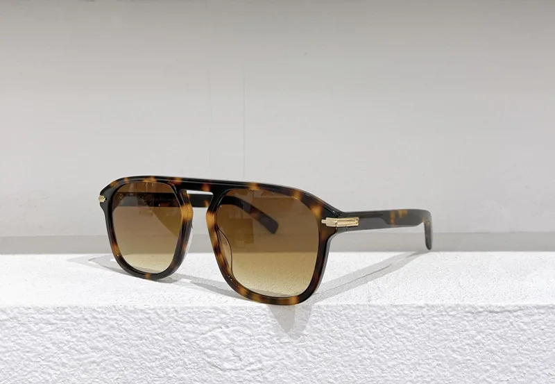 Luxury Original Brand Designer's Sunglasses Women HD Lens Round Sun Glasses For Men High Quality
Luxury Original Brand Designer's Sunglasses Women HD Lens Round Sun Glasses For Men High Quality