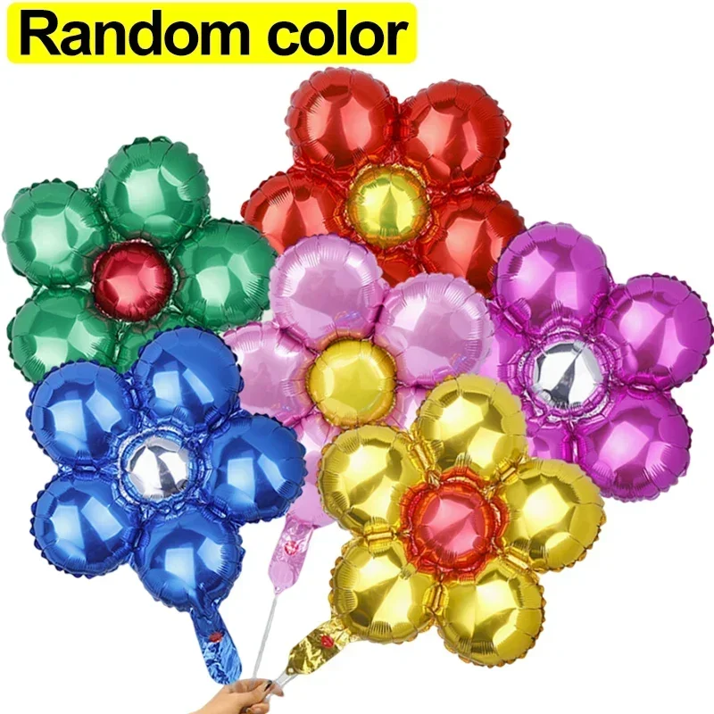 Воздушные шары с пятью лепестками из фольги
Воздушные шары с пятью лепестками из фольги