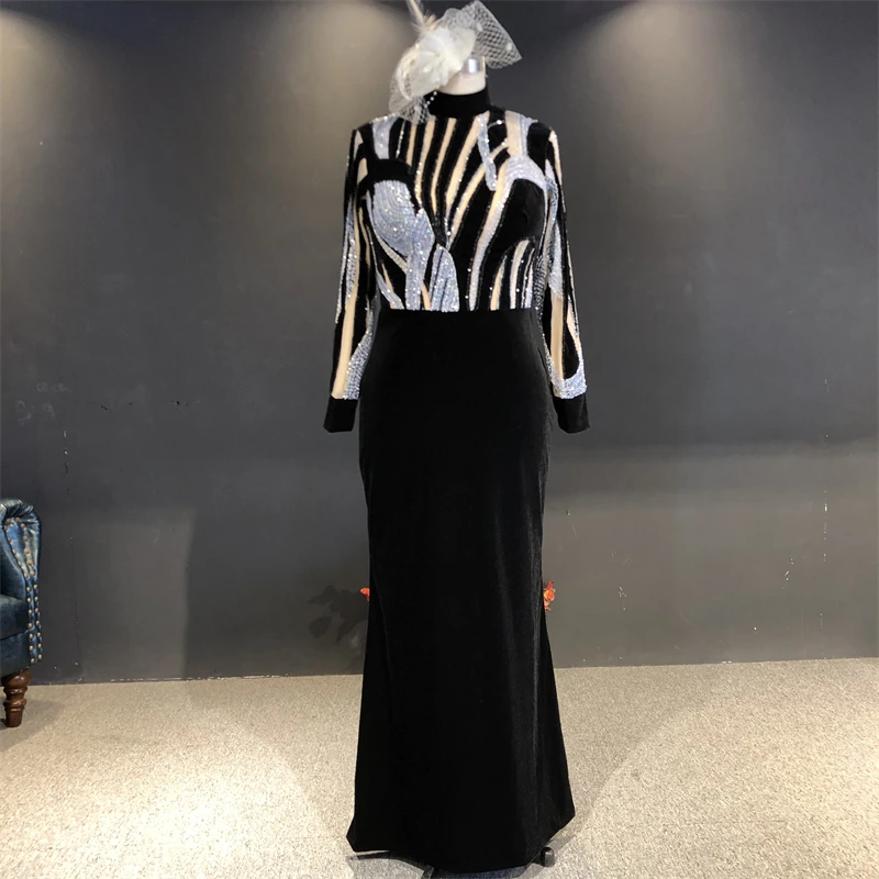 vestidos de noche 100%Real Photos Black Velvet Beads High Neck Mermaid Formal Prom Wedding Party Bridal Evening Dress For Women
vestidos de noche 100%Real Photos Black Velvet Beads High Neck Mermaid Formal Prom Wedding Party Bridal Evening Dress For Women