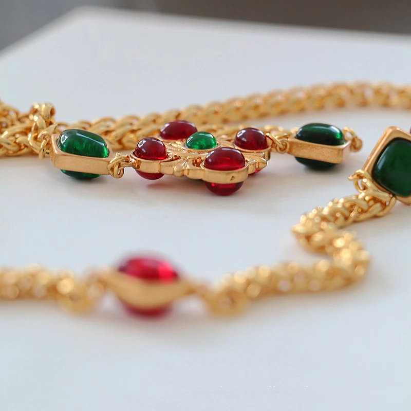 2PCS Fashion SimpleDouble sided glaze Necklace sweater chain for clothing Body chain jewelry Accessories
2PCS Fashion SimpleDouble sided glaze Necklace sweater chain for clothing Body chain jewelry Accessories