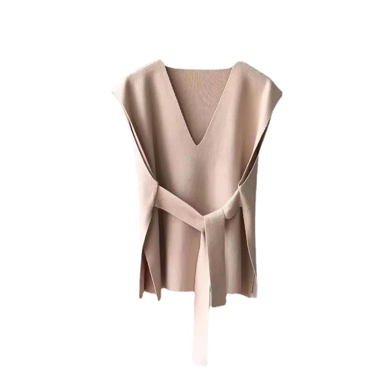 women vest spring and autumn short women's vest Korean version of the wool vest women's belt with knit wild wear Cashmere vest
women vest spring and autumn short women's vest Korean version of the wool vest women's belt with knit wild wear Cashmere vest