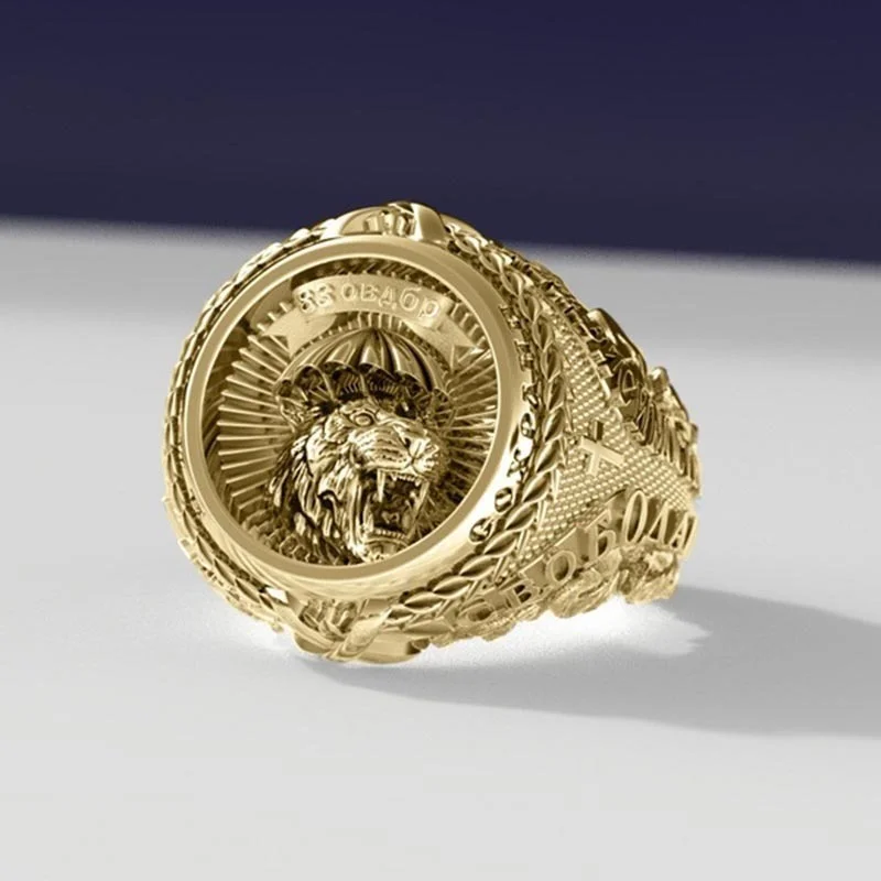 New lion head gold ring European and American trendy men's fashion ring
New lion head gold ring European and American trendy men's fashion ring