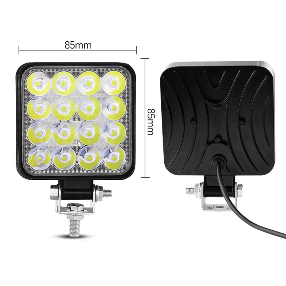 Spot and Flood Combo Beam 48W 16LED Work Light Pod Lighting Perfect for Trucks and Engineering Vehicles (24V 1PCS)
Spot and Flood Combo Beam 48W 16LED Work Light Pod Lighting Perfect for Trucks and Engineering Vehicles (24V 1PCS)