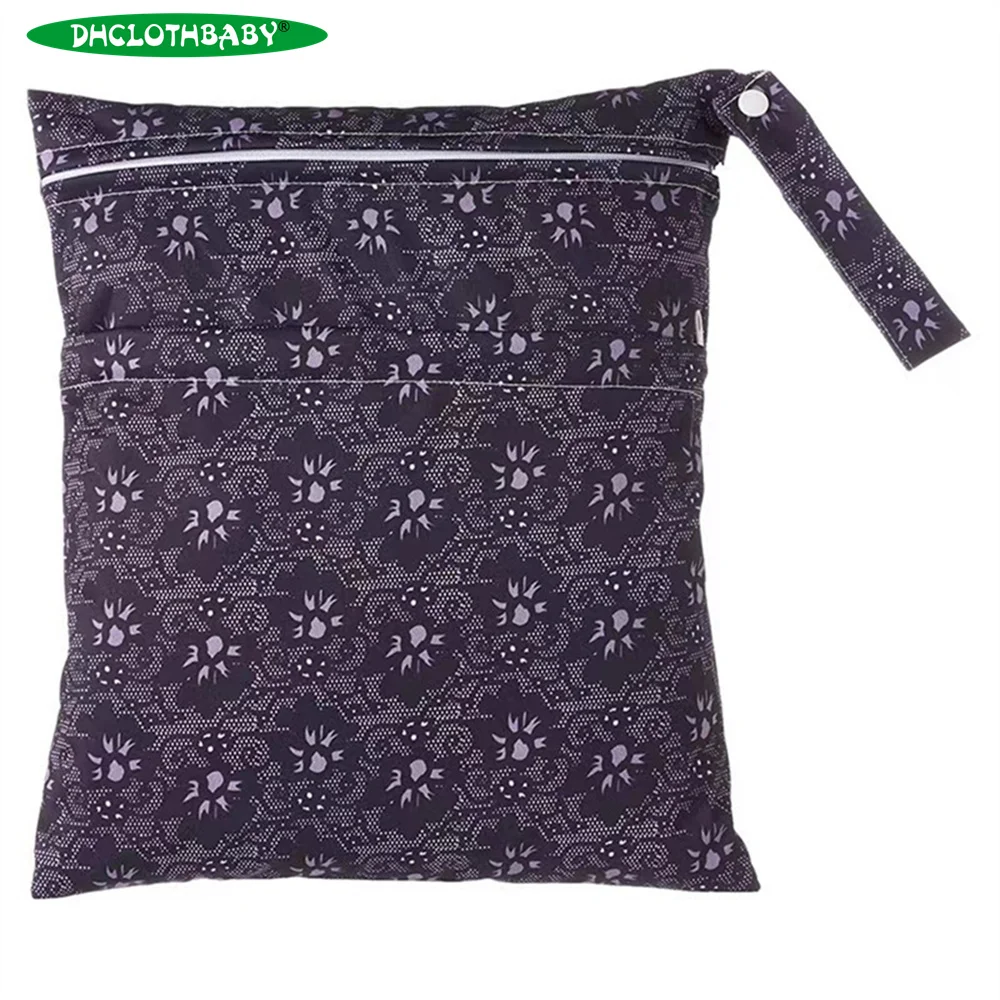 Reusable Baby diaper bag sanitary napkin bag washable travel dry and wet bag mini mummy bag Double pocket waterproof 30*36CM
Reusable Baby diaper bag sanitary napkin bag washable travel dry and wet bag mini mummy bag Double pocket waterproof 30*36CM
