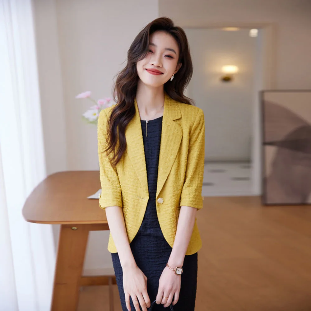 Fashion 3/4 Sleeve Small Suit Jacket Women's Spring Summer Korean Version Slim Blazers Top Casual Ladies One Button Office Coats
Fashion 3/4 Sleeve Small Suit Jacket Women's Spring Summer Korean Version Slim Blazers Top Casual Ladies One Button Office Coats
