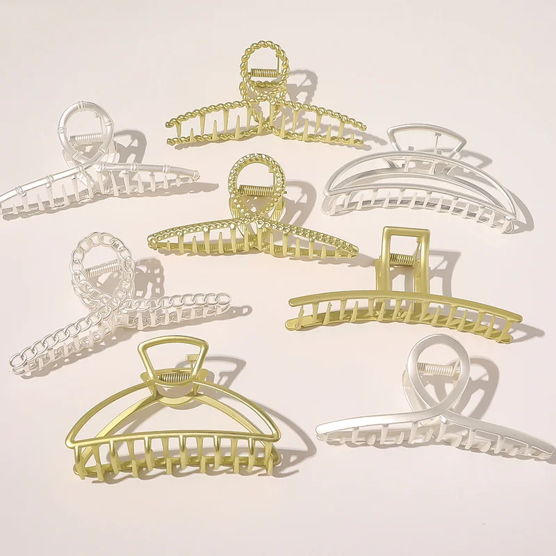 Fashion 2022 Metal Hair Clip Women Claw Clips Simple Silver Gold Geometric Shark Grab Hair Clamp Hairpins Pince Cheveux Femme
Fashion 2022 Metal Hair Clip Women Claw Clips Simple Silver Gold Geometric Shark Grab Hair Clamp Hairpins Pince Cheveux Femme