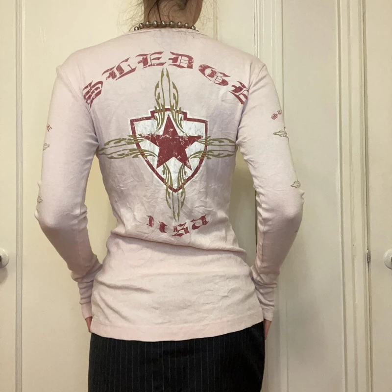 Retro Aesthetics Grunge Crop Top Y2K Pentagram Print T-shirt Autumn Spring Full Sleeve Sweats Pullovers Tees Chic Women Clothes
Retro Aesthetics Grunge Crop Top Y2K Pentagram Print T-shirt Autumn Spring Full Sleeve Sweats Pullovers Tees Chic Women Clothes