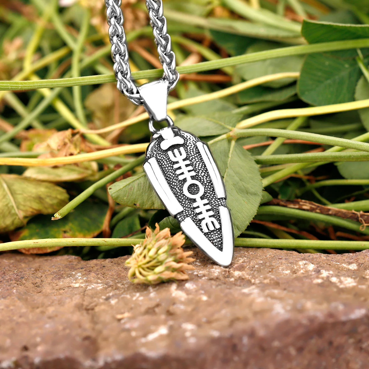 Nordic Mythology Viking Odin Spear Necklace Men's Stainless Steel Gungnir Rune Amulet Pendant Necklace Valknut Vintage Jewelry
Nordic Mythology Viking Odin Spear Necklace Men's Stainless Steel Gungnir Rune Amulet Pendant Necklace Valknut Vintage Jewelry