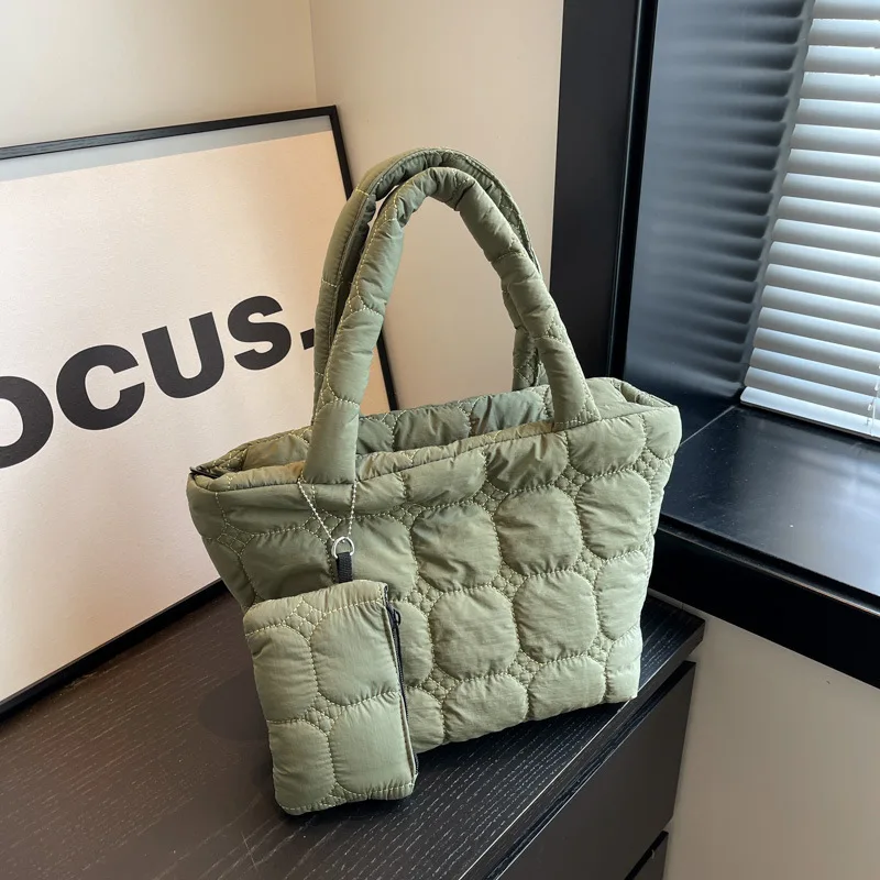 Solid Color Women Handbags Fashion Plaid Design Down Shoulder Bags Autumn Winter Cotton Jacket Purse Tote Bag Sac A Main Femme
Solid Color Women Handbags Fashion Plaid Design Down Shoulder Bags Autumn Winter Cotton Jacket Purse Tote Bag Sac A Main Femme