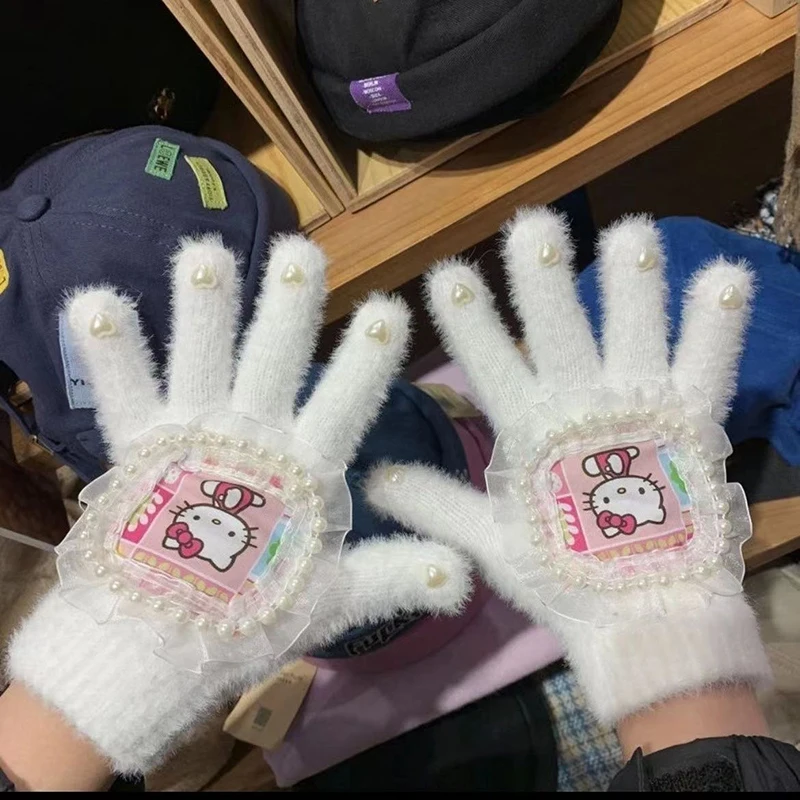 Kawaii Sanrio Anime Glove Cute Hello Kitty Sweet Warm Antifreeze Windproof Autumn Winter Plush Five Finger Glove Gifts for Girls
Kawaii Sanrio Anime Glove Cute Hello Kitty Sweet Warm Antifreeze Windproof Autumn Winter Plush Five Finger Glove Gifts for Girls