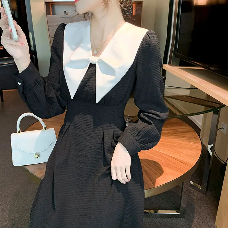 Spring 2022 Vintage Black Dresses Women Elegant Solid High Waist Bow Y2K Dress Female Long Sleeve Chic Sweet Party Dress Q5667
Spring 2022 Vintage Black Dresses Women Elegant Solid High Waist Bow Y2K Dress Female Long Sleeve Chic Sweet Party Dress Q5667