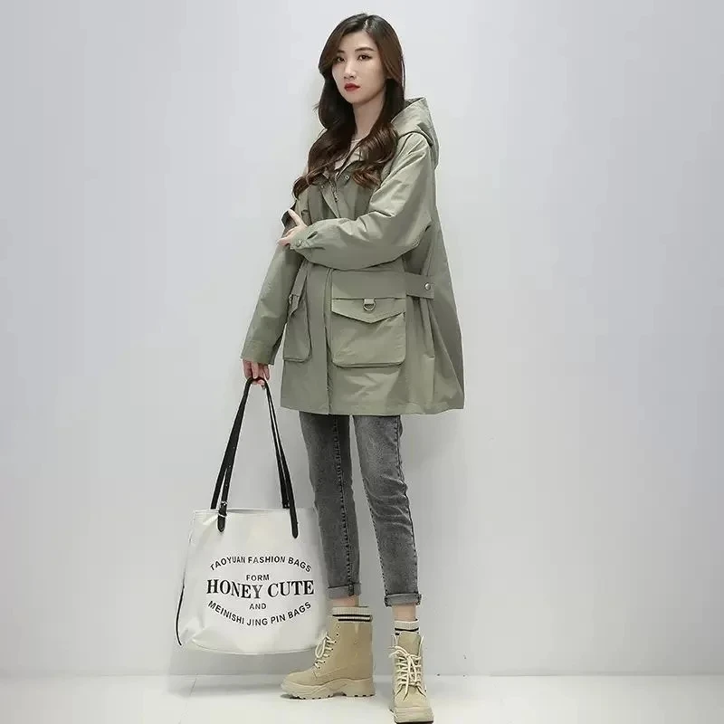 Trench Coat Women Spring Autumn 2023 New Retro Patchwork Hooded Long Windbreaker Jacket Fashion Casual Loose Outerwear Womens
Trench Coat Women Spring Autumn 2023 New Retro Patchwork Hooded Long Windbreaker Jacket Fashion Casual Loose Outerwear Womens
