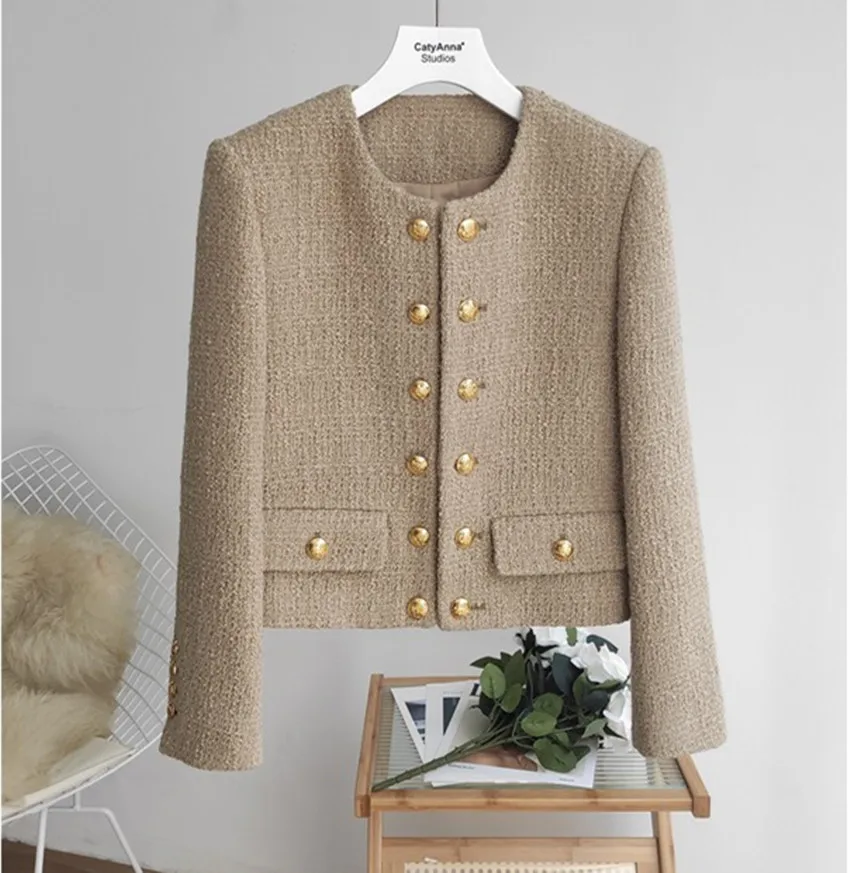 Small Fragrant Chic Women O Neck Double-Breasted Tweed Woolen Short Coat Fashion Fall Winter Solid Color Short Jacket Outerwear
Small Fragrant Chic Women O Neck Double-Breasted Tweed Woolen Short Coat Fashion Fall Winter Solid Color Short Jacket Outerwear