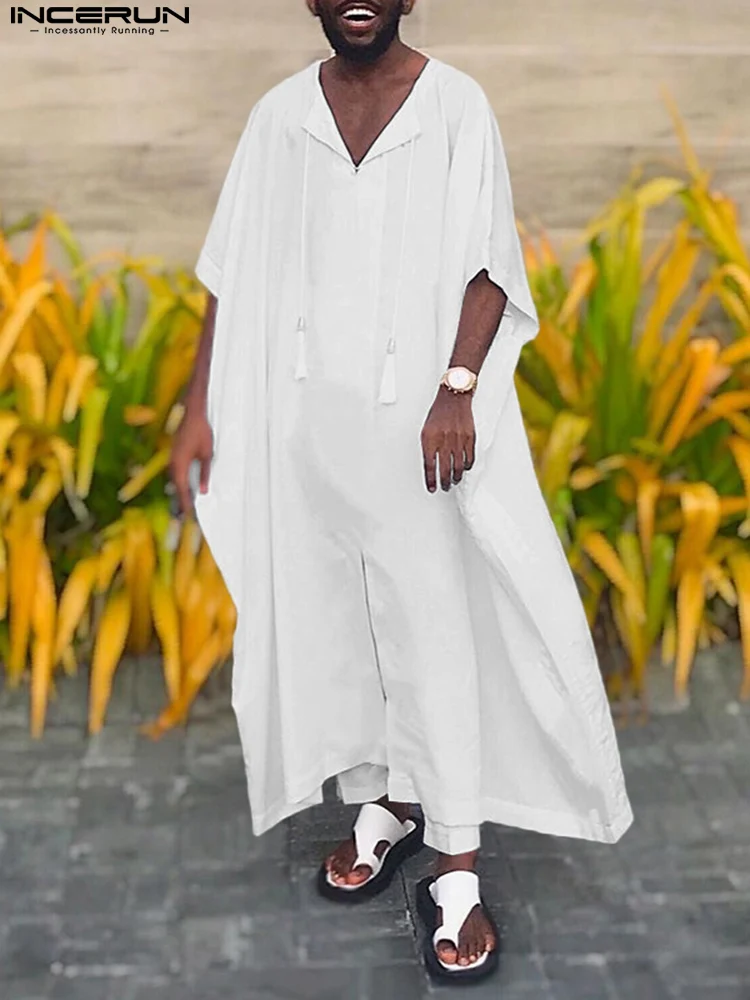 INCERUN Men Muslim Kaftan Islamic Arabic Casual Jubba Thobe Solid Color Caftan Loose 2022 V Neck Half Sleeve Men Robes S-5XL
INCERUN Men Muslim Kaftan Islamic Arabic Casual Jubba Thobe Solid Color Caftan Loose 2022 V Neck Half Sleeve Men Robes S-5XL