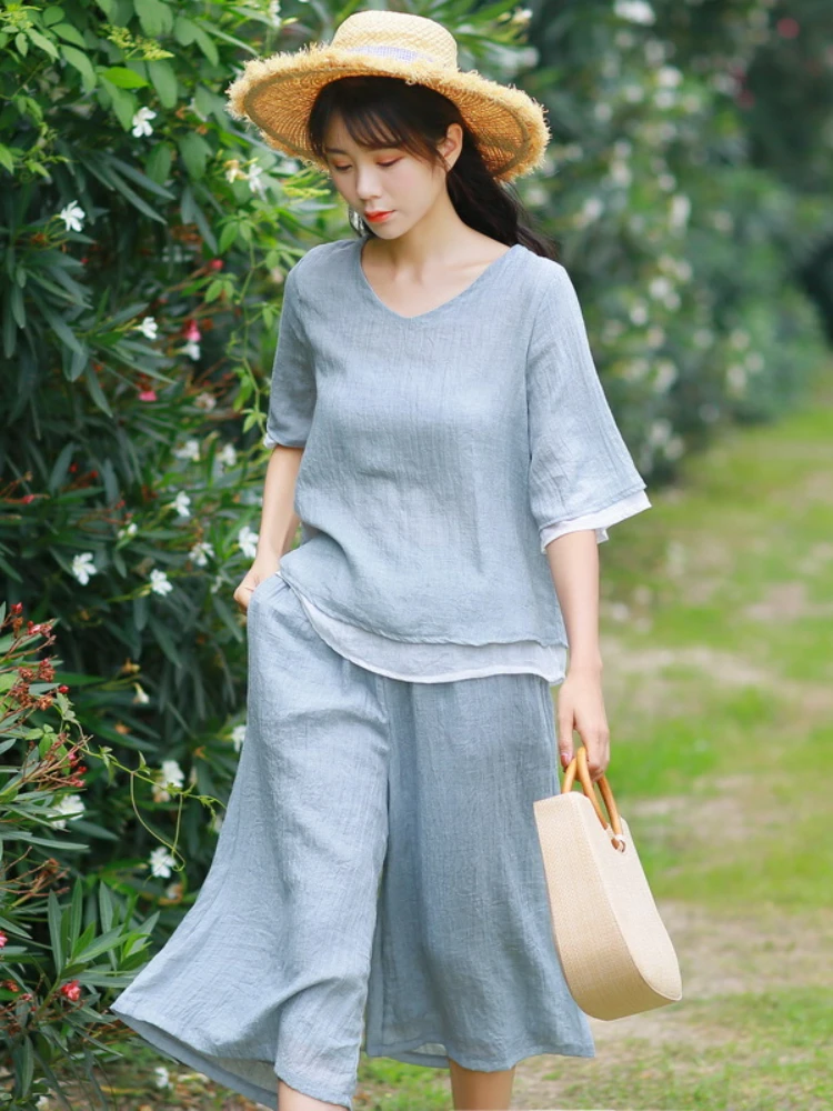 Summer Fashion Double Tulle V-neck Blouse Loose Cropped Trousers New Two Piece Women Outfit 2023 Sets of Women 2 Pieces Elegant
Summer Fashion Double Tulle V-neck Blouse Loose Cropped Trousers New Two Piece Women Outfit 2023 Sets of Women 2 Pieces Elegant