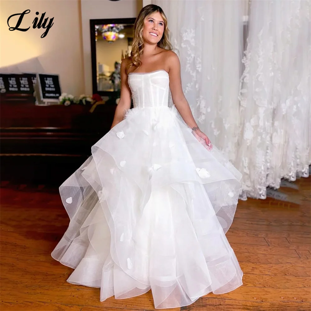 White Tiered Charming Wedding Dress Elegant Appliques Wedding Gown Off The Shoulder Bridal Dress Sexy Bridal Gown vestido novia 
White Tiered Charming Wedding Dress Elegant Appliques Wedding Gown Off The Shoulder Bridal Dress Sexy Bridal Gown vestido novia