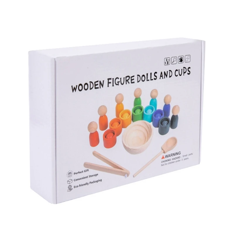 

Разноцветные подходящие коробки, искусственная игрушка, деревянные фигурки, куклы и чашки