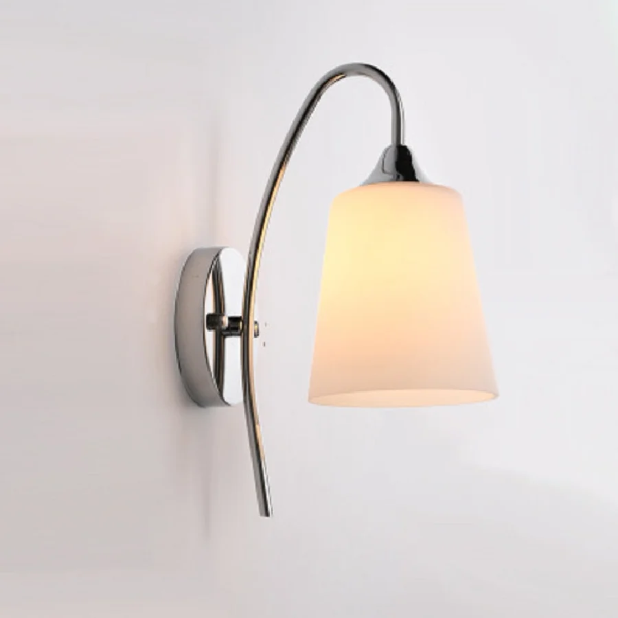 

Современная прикроватная настенная лампа LukLoy, простой стеклянный настенный светильник, нордическое внутреннее украшение, бра для спальни, ...