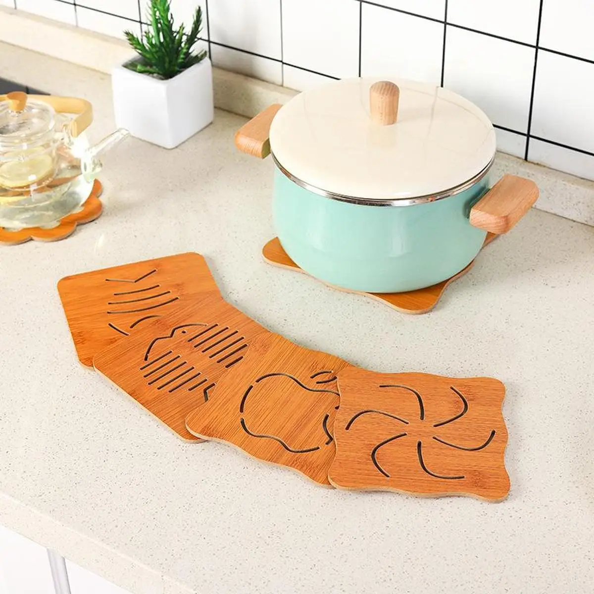 Senyi Source Manufacturer Uses Nanmu Bottom Pad, Anti Scalding Pot Pad, Bamboo Household Dish Pan Large Pad, Dining Table Heat
Senyi Source Manufacturer Uses Nanmu Bottom Pad, Anti Scalding Pot Pad, Bamboo Household Dish Pan Large Pad, Dining Table Heat