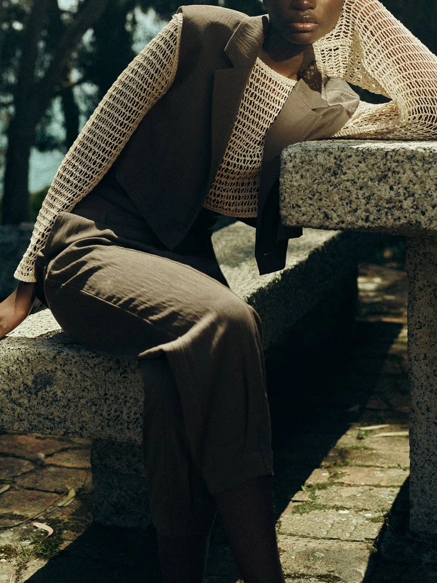 Women Fashion Trousers Suit Turn-down Collar Sleeveless One Button WaistCoat Zipper Fly Long Pants Set Casual Office Lady Suits
Women Fashion Trousers Suit Turn-down Collar Sleeveless One Button WaistCoat Zipper Fly Long Pants Set Casual Office Lady Suits