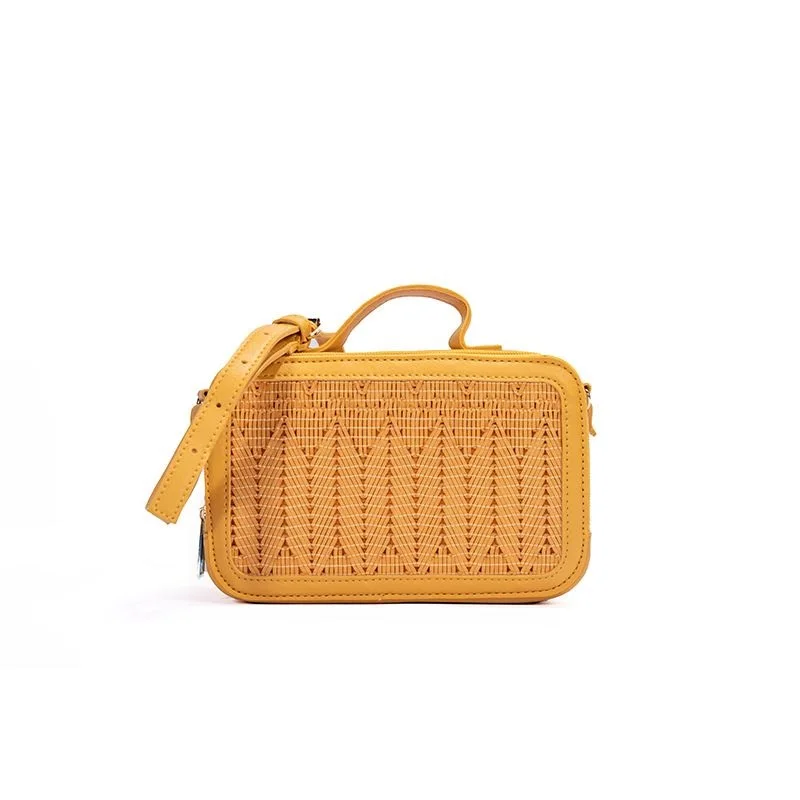 2022 Fashion Straw Woven Bag Luxury Designer Handbag Brand Women Tote Bag Pu Leather Shoulder Messenger Bags Lady Small Box Bag
2022 Fashion Straw Woven Bag Luxury Designer Handbag Brand Women Tote Bag Pu Leather Shoulder Messenger Bags Lady Small Box Bag