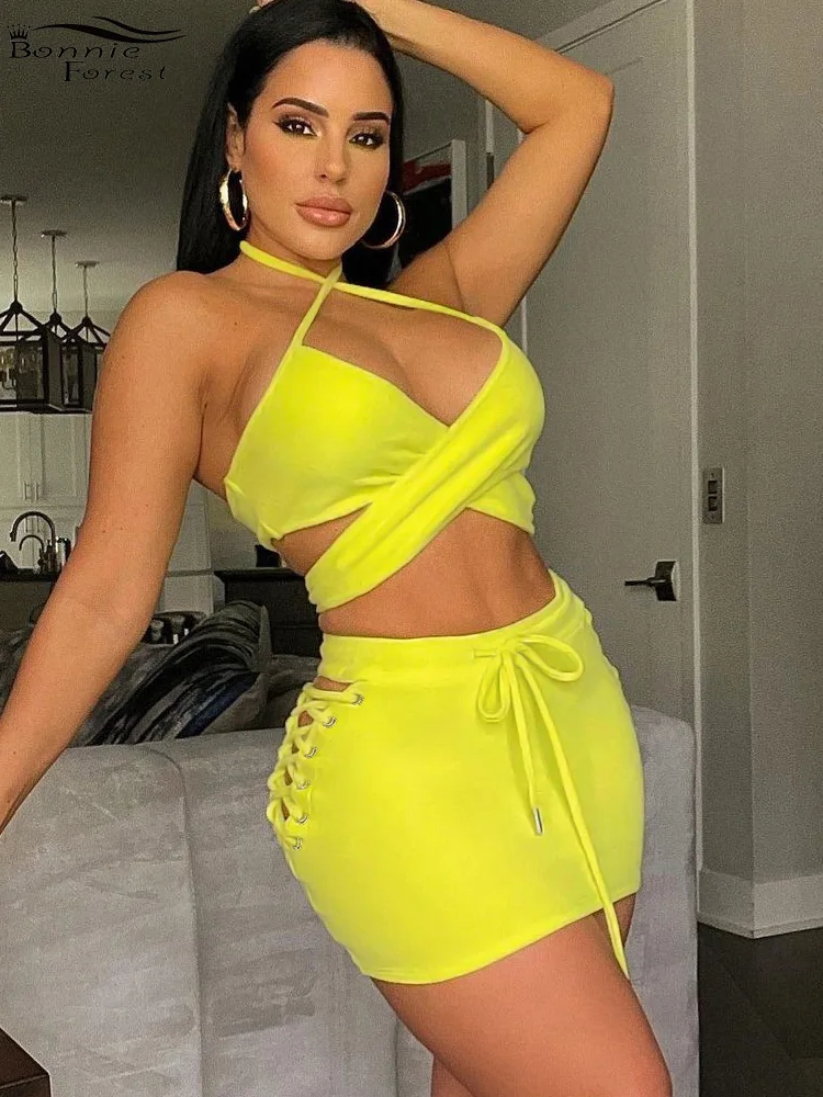 Bonnie Forest Fashion Halter Neck Cut-Out Crop Top And Skirt Two-Piece Set Womens Summer Matching Outfits Skinny Party Club Wear
Bonnie Forest Fashion Halter Neck Cut-Out Crop Top And Skirt Two-Piece Set Womens Summer Matching Outfits Skinny Party Club Wear