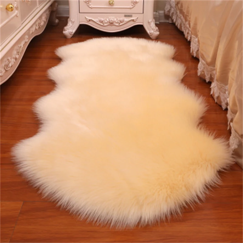 VAQI Carpet living room Nordic Plush Carpet Simple Children's Bedroom Long Doormats Thicken Carpet In The Living Room Carpet
VAQI Carpet living room Nordic Plush Carpet Simple Children's Bedroom Long Doormats Thicken Carpet In The Living Room Carpet