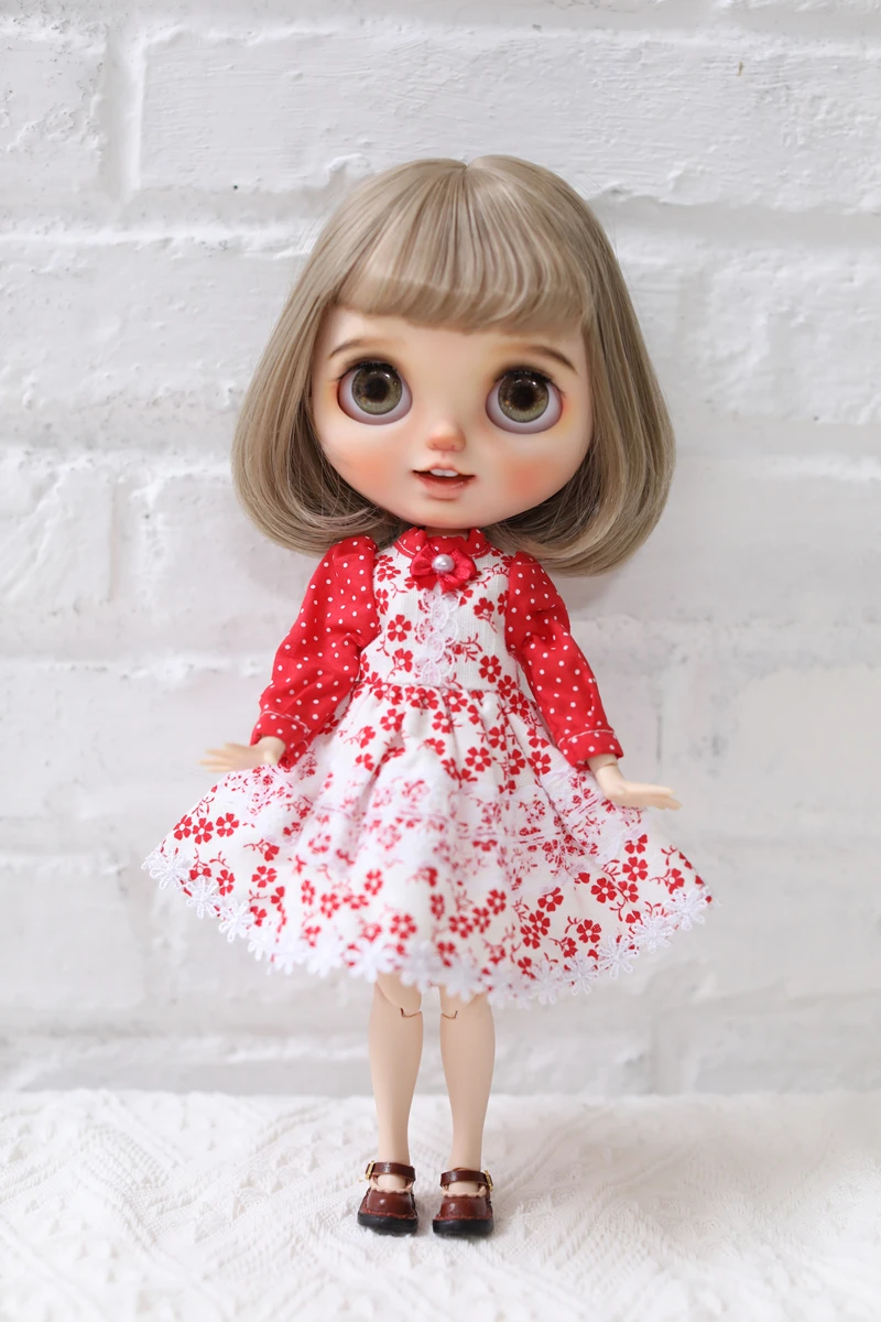 Одежда Blythe, красивое платье с красными и белыми цветами, 30 см, bjd игрушечная ткань (подходит для Pullip,Ob24, Licca)
Одежда Blythe, красивое платье с красными и белыми цветами, 30 см, bjd игрушечная ткань (подходит для Pullip,Ob24, Licca)