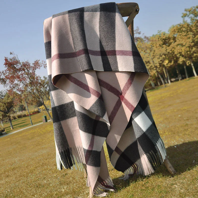 Classic Plaid Cashmere Warm Elegant Woman Shawl Wild Tassel Thickened Men's Unisex Neck Pashmina Scarf Gift Femme Bandanas
Classic Plaid Cashmere Warm Elegant Woman Shawl Wild Tassel Thickened Men's Unisex Neck Pashmina Scarf Gift Femme Bandanas