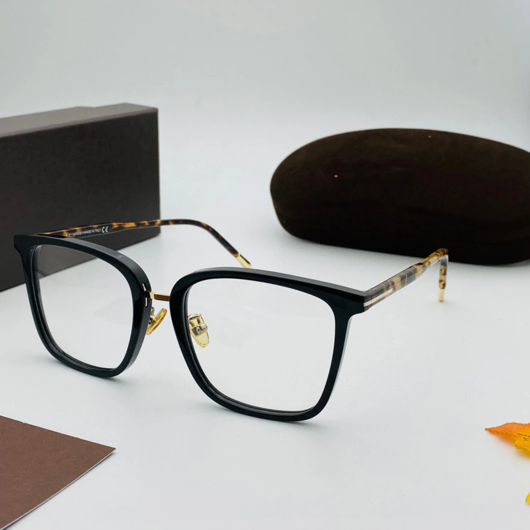 Optical Glasses For Men Women Retro 914 Style Anti-Blue Glasses Light Lens Plate Full Frame With Box
Optical Glasses For Men Women Retro 914 Style Anti-Blue Glasses Light Lens Plate Full Frame With Box
