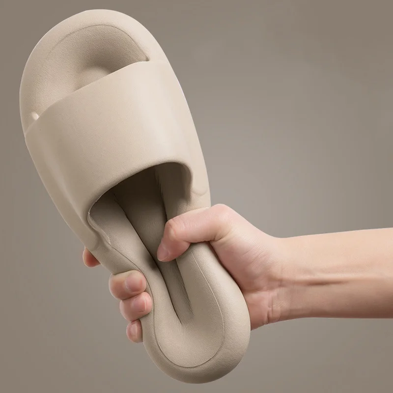 2023 New Cloud Soft EVA Women Slippers Couples Home Outdoor Slipper for Women Summer Beach Sandals Flip Flops Bottom Shoes
2023 New Cloud Soft EVA Women Slippers Couples Home Outdoor Slipper for Women Summer Beach Sandals Flip Flops Bottom Shoes