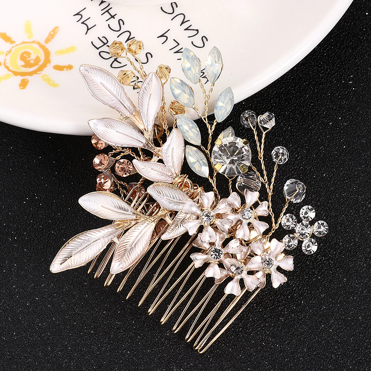 Pearl Hair Accessories Clips Brides Pearl Bridal Headdress Comb Headpiece Crystal
Pearl Hair Accessories Clips Brides Pearl Bridal Headdress Comb Headpiece Crystal