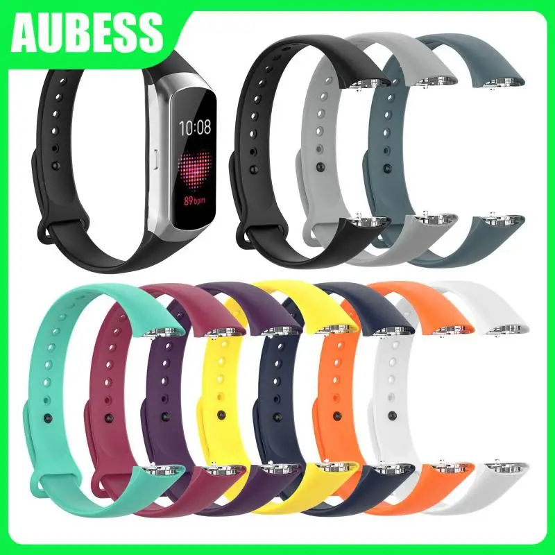 

Watchband Suitable for Samsung Galaxy Fit SM-R370 Bracelet Nail Buckle Plastic Shrapnel Silicone Strap Smart Accessories