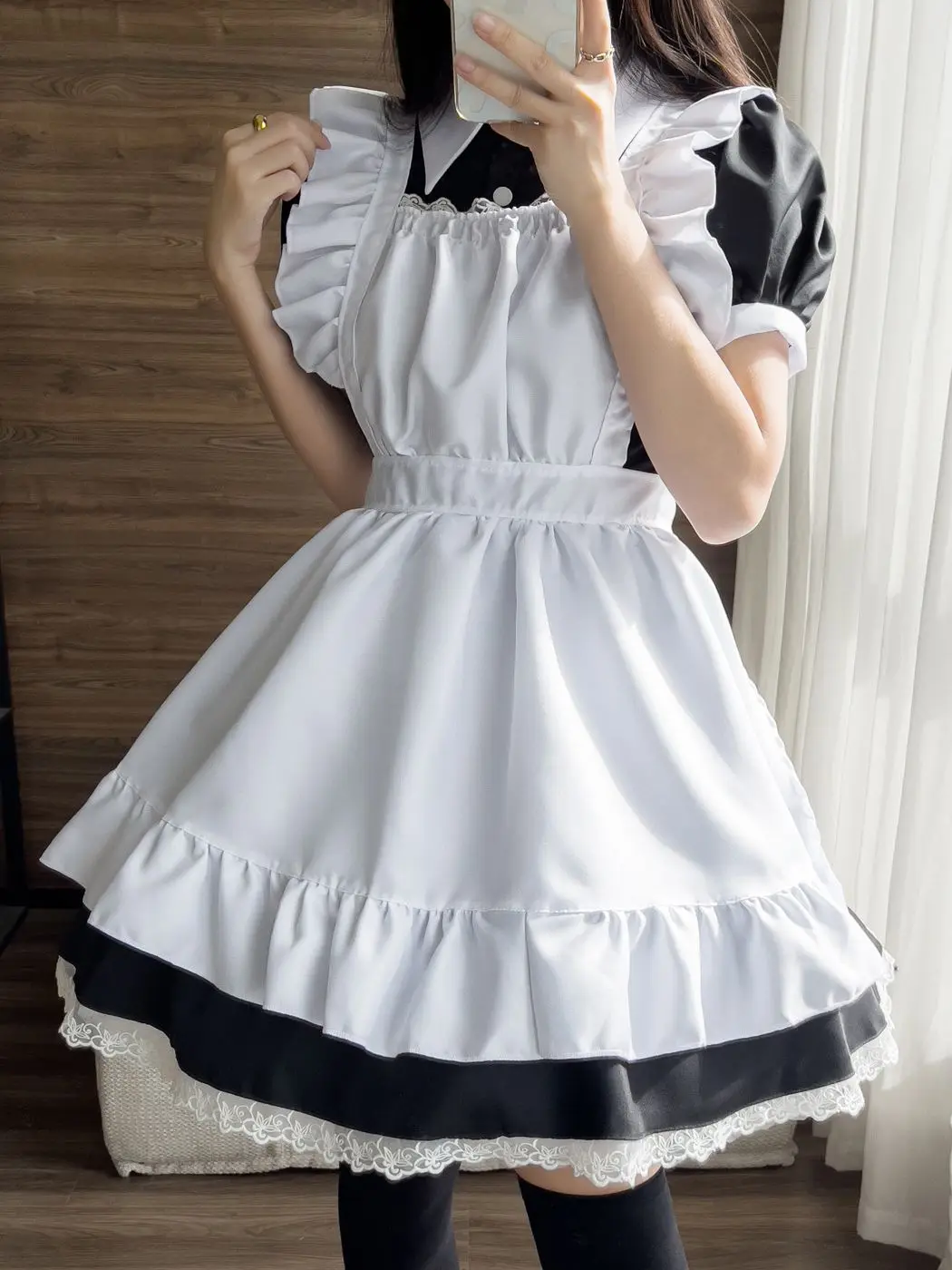 MAGOGO Women Maid Outfit Cosplay Black White Short Sleeve Dress With Apron Party Clothes
MAGOGO Women Maid Outfit Cosplay Black White Short Sleeve Dress With Apron Party Clothes
