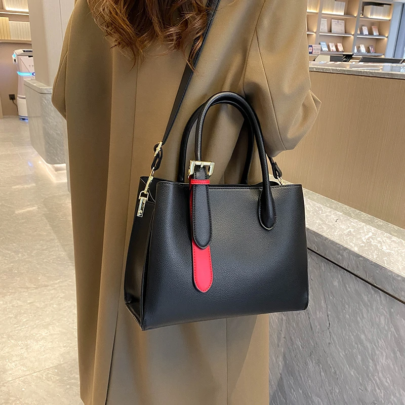 Designer Crocodile Pattern Female Shoulder Bags For Women 2023 Casual Large Capacity Totes Handbags Leather Women Handbags Purse
Designer Crocodile Pattern Female Shoulder Bags For Women 2023 Casual Large Capacity Totes Handbags Leather Women Handbags Purse